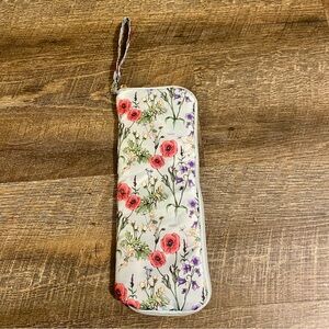 Daiso And Disney collaborative collection Tinkerbell And Botanical Cosmetic Bag